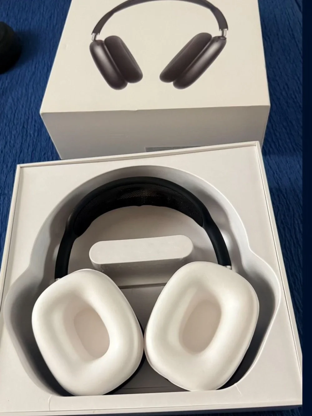 SELLING FAST💨‼️Airpods Max Space Gray🎧